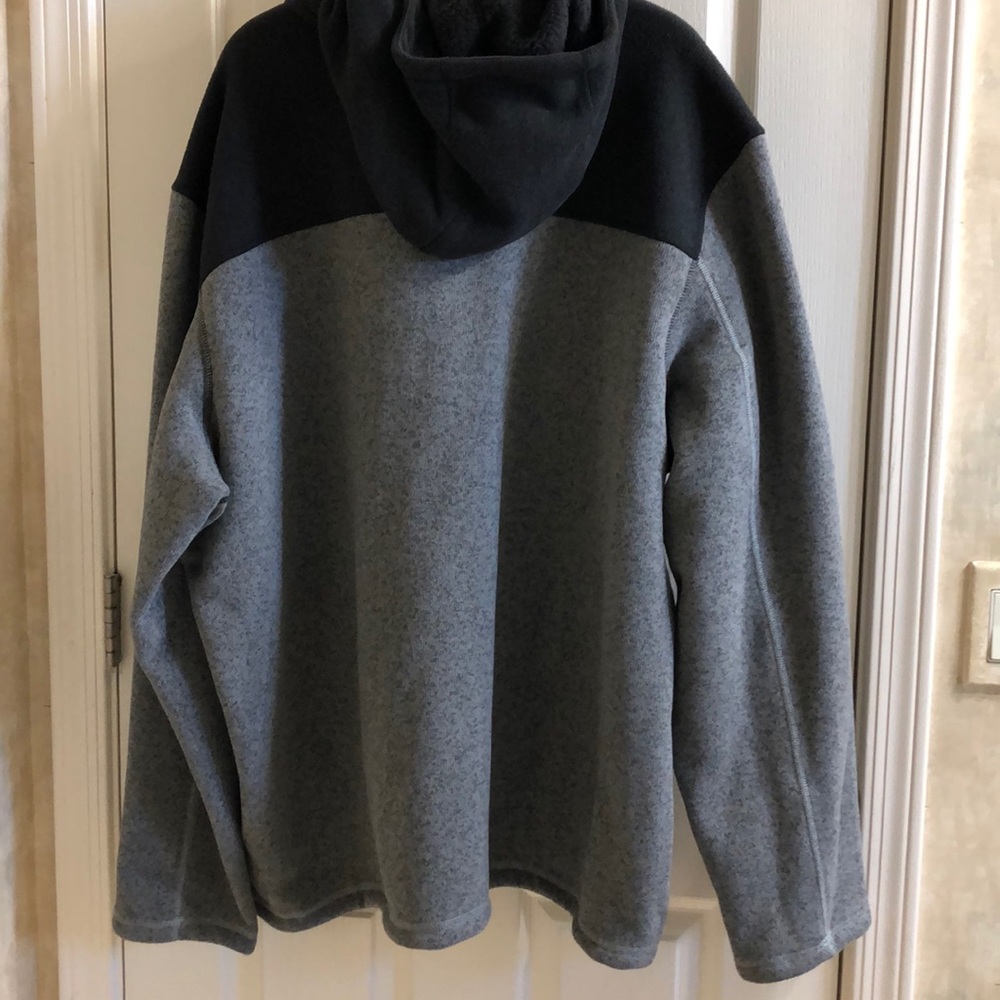North face jacket - Picture 3 of 4